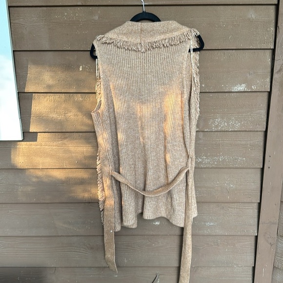 Tahari Super Soft Camel Knit Belted Vest size 2X - Picture 4 of 5